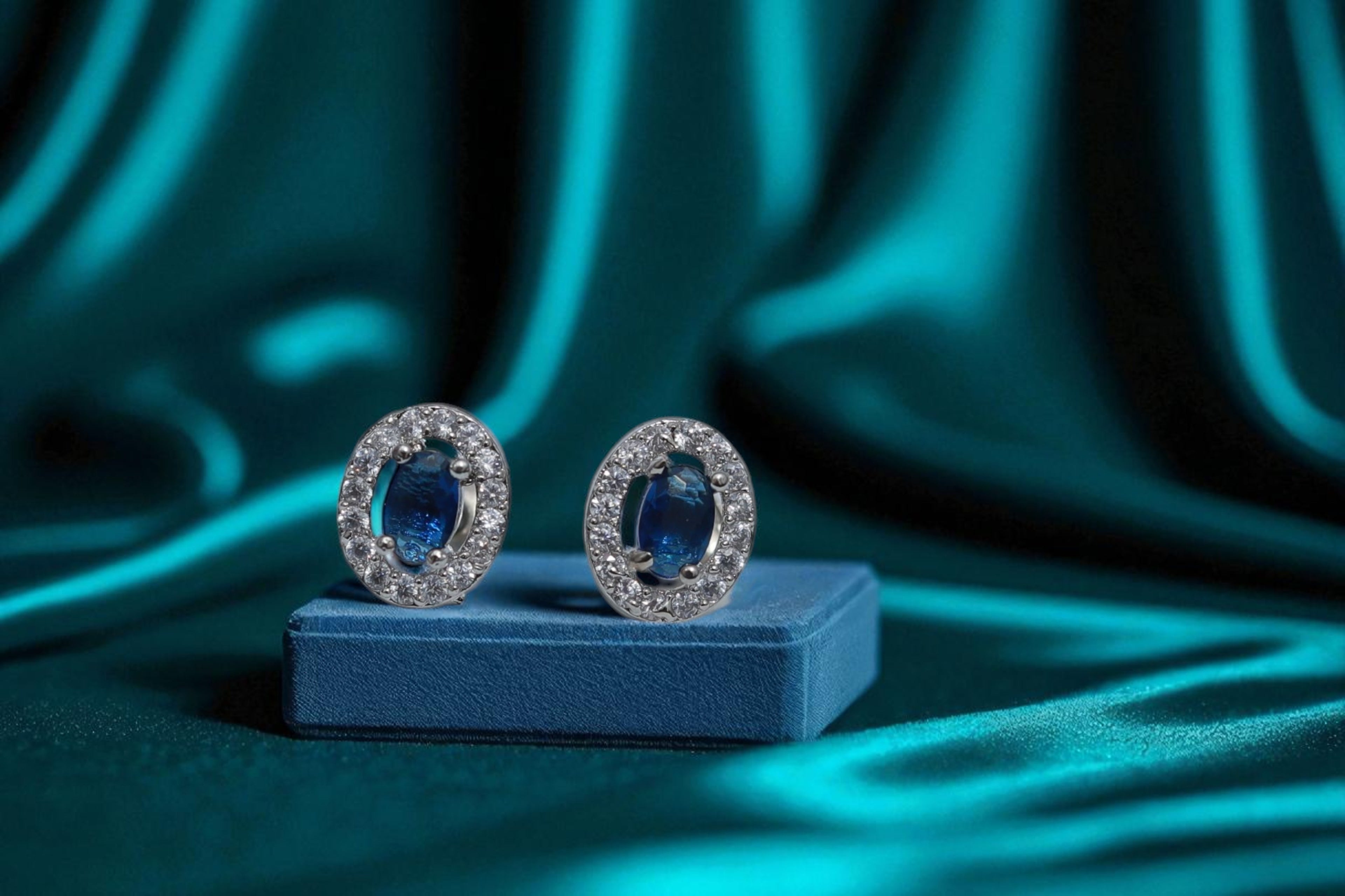 💙 Classic Blue Oval Stud Earrings 💙