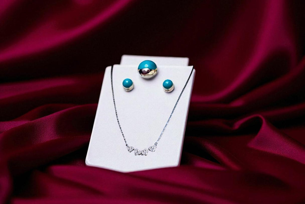 ✨ Dazzling Blossom Pendant ✨!! Elegant Diamond Look Floral Pendant Necklace for Women