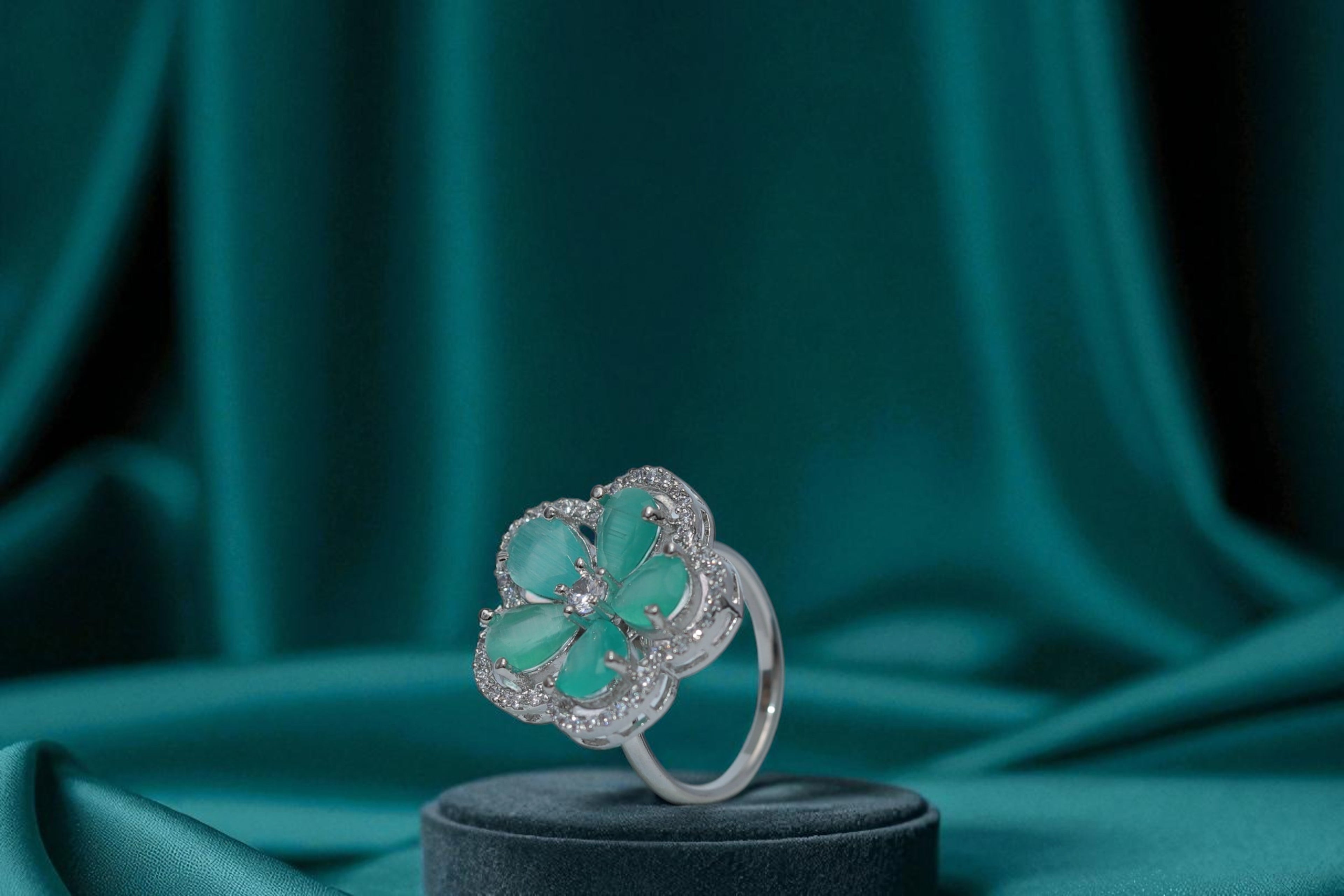 🌸 Sparkling Apsara Aqua Stone Ring 💍