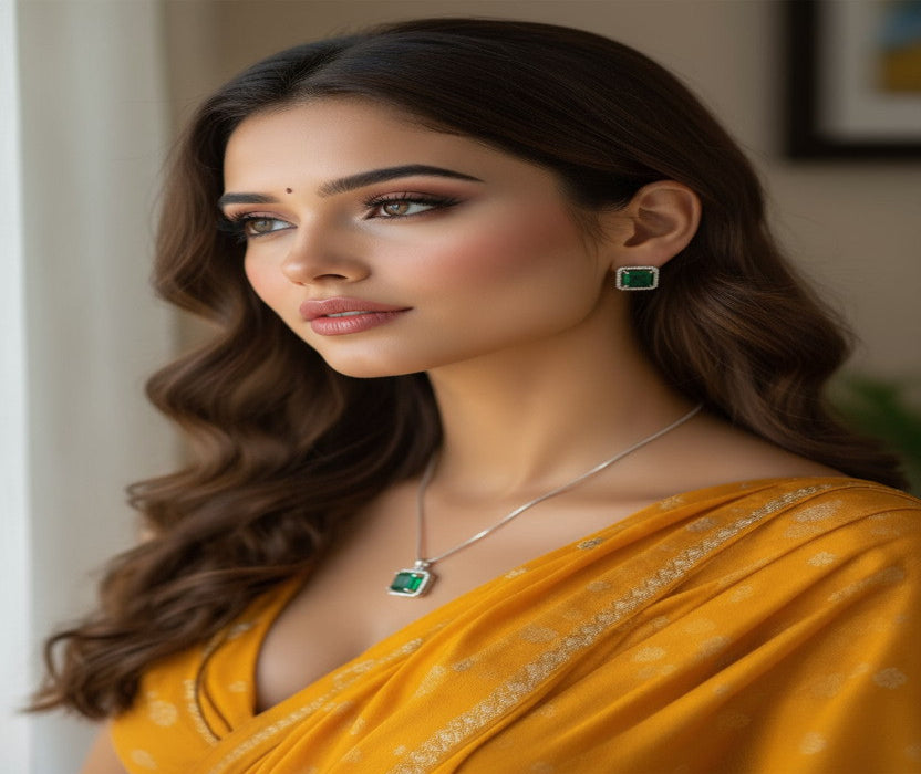 💚 Emerald Glow Set 💚!! Elegant Silver Jewelry Set with Square-Cut Emerald Green Gemstone Pendant Necklace and Matching Earrings