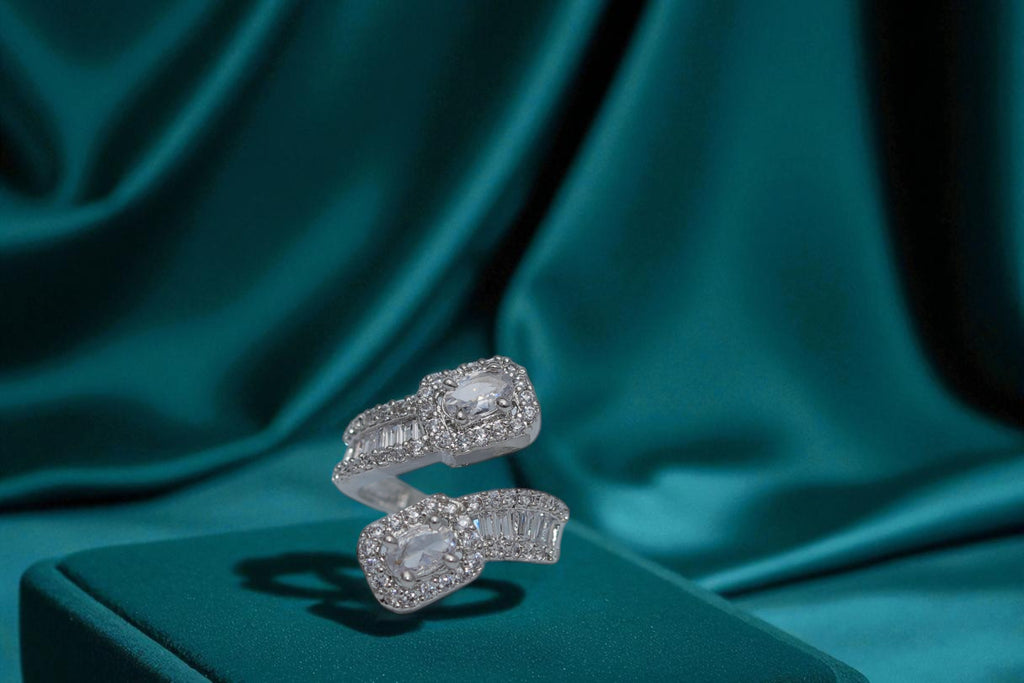 🤍 Twin White Gemstone Silver Ring 💍