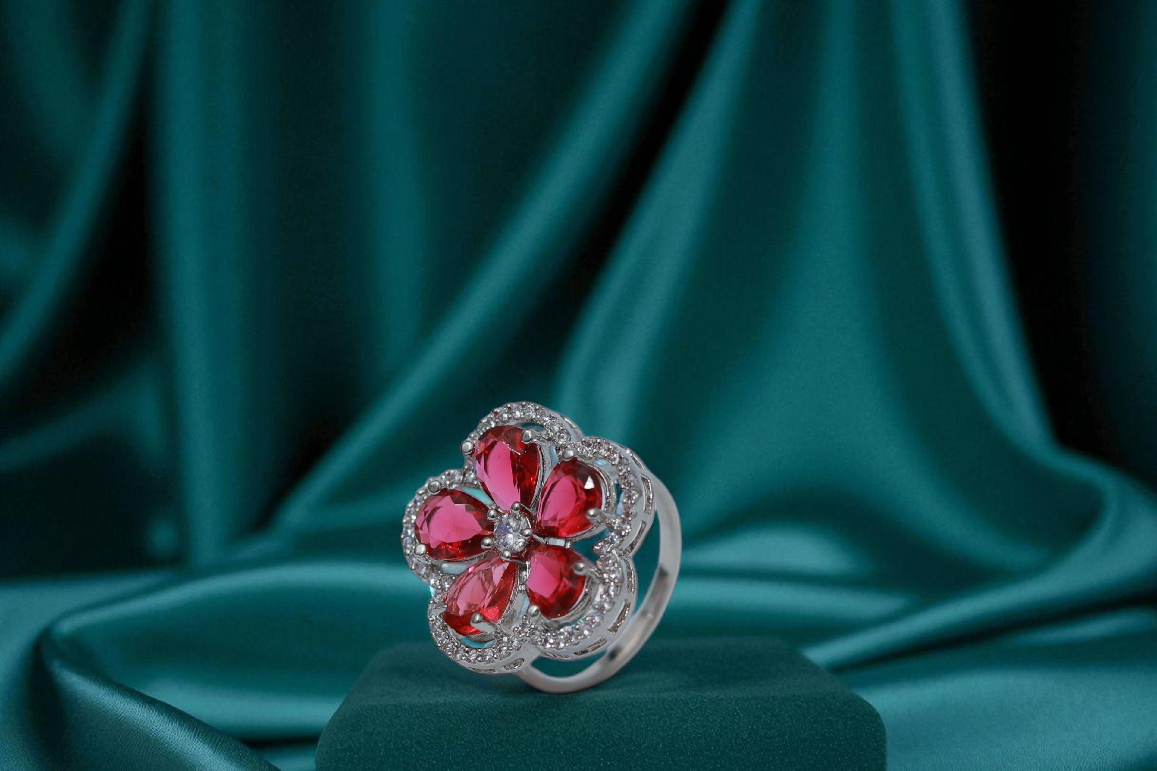 🌸 Sparkling Apsara Red Stone Ring 💍