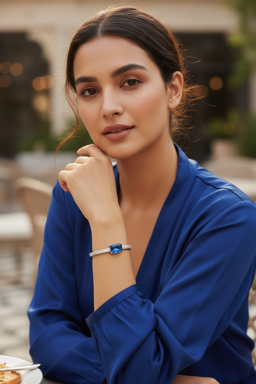 💙 Elegance Meets Midnight!! Blue Stone Bracelet with Diamond Accents 💎