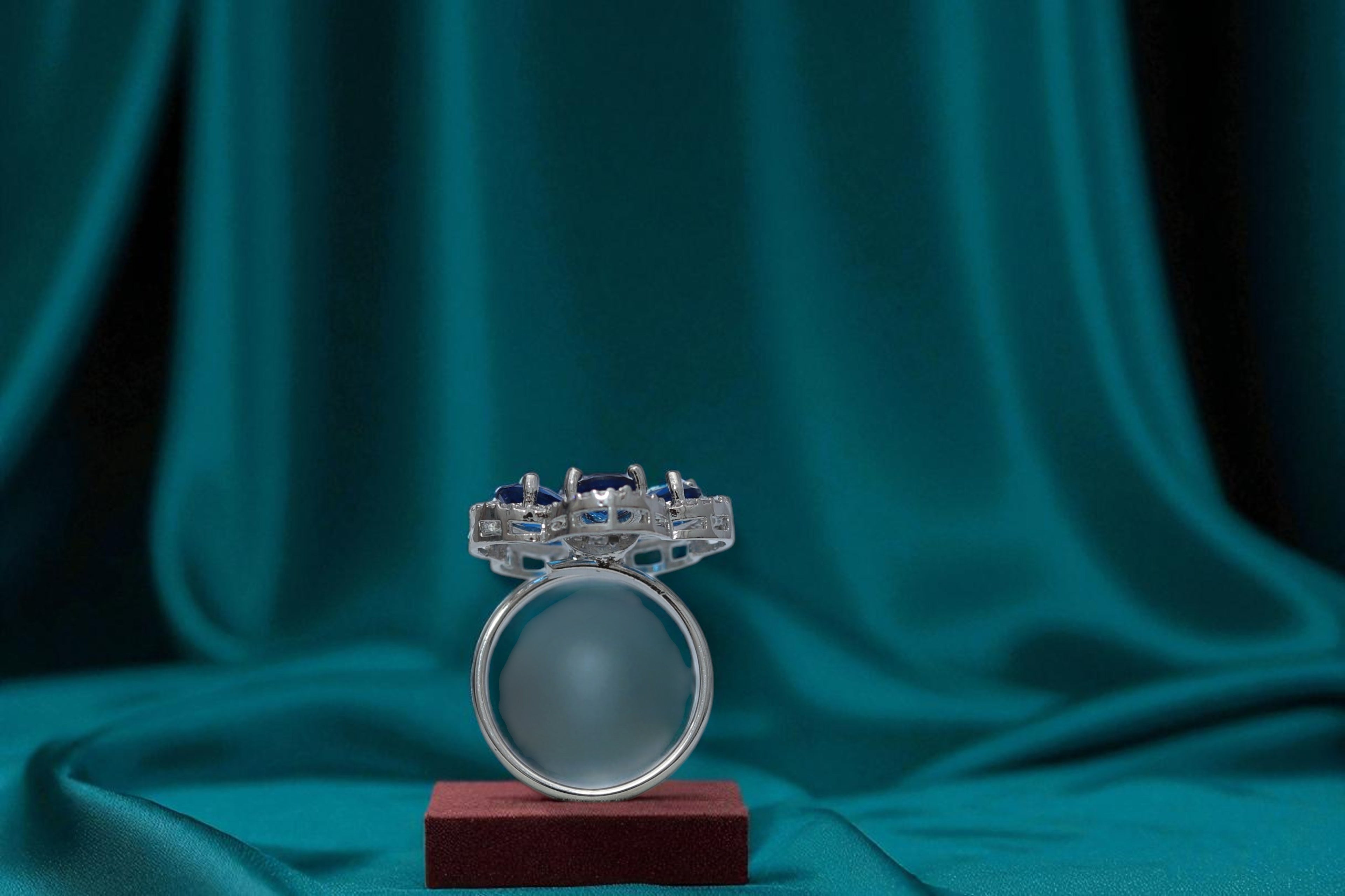 🌸 Sparkling Apsara Blue Stone Ring 💍