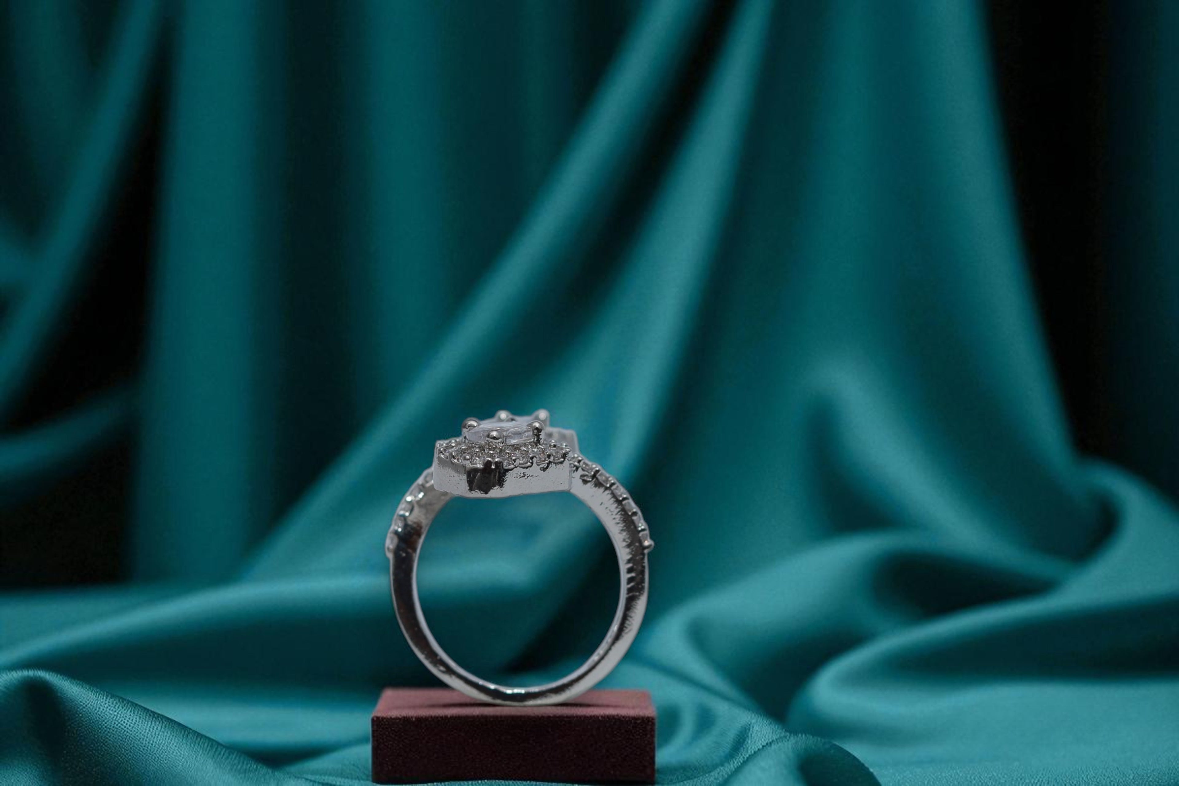 🤍 Twin White Gemstone Silver Ring 💍