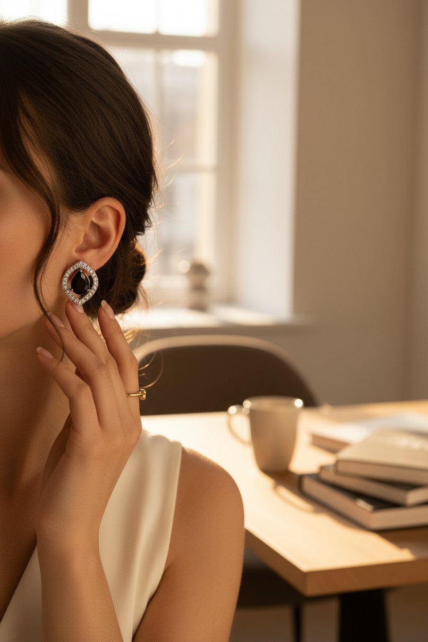 🖤 Black Stone Diamond Teardrop Earrings