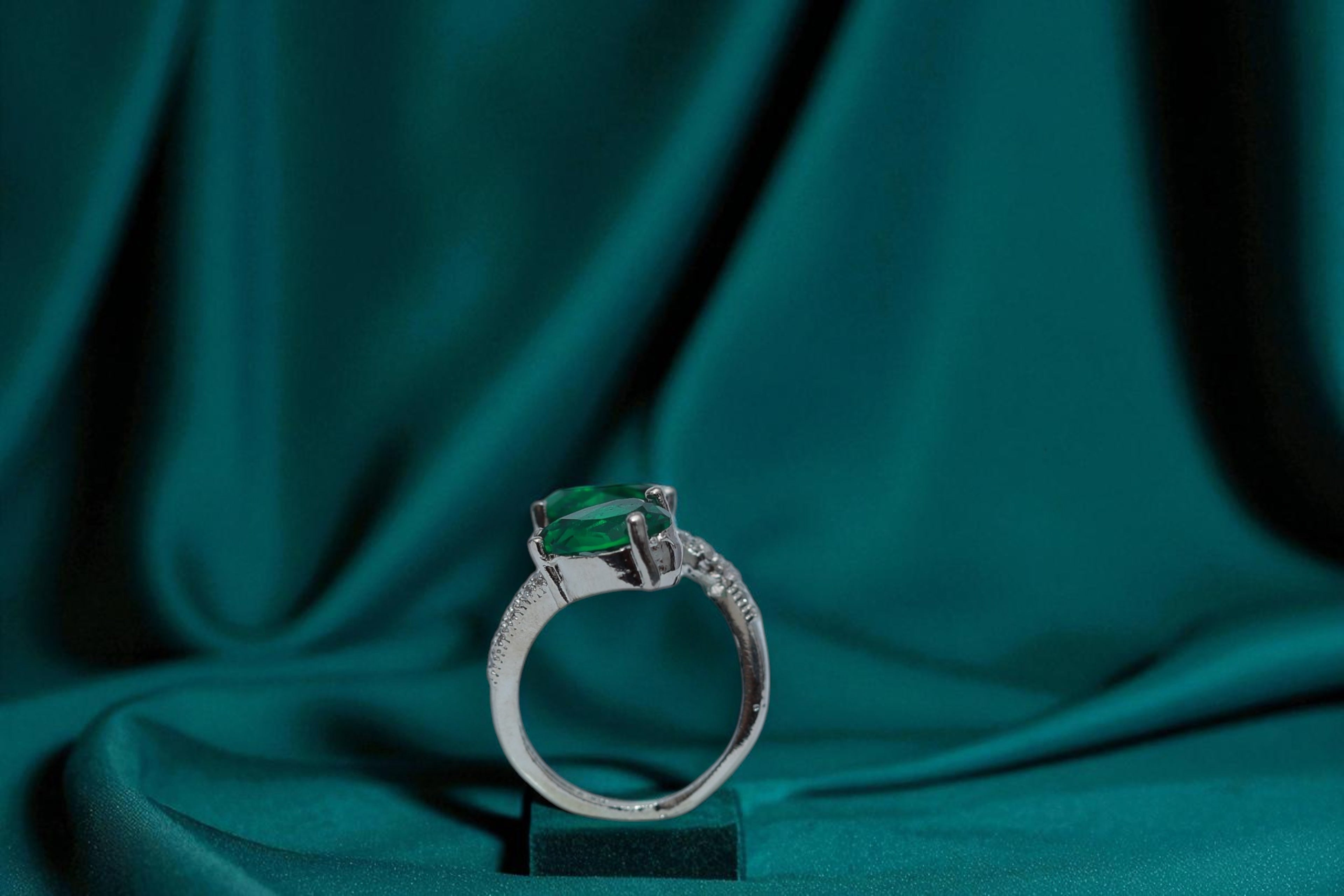 💚 Royal Blue Twin Gemstone Ring 💍