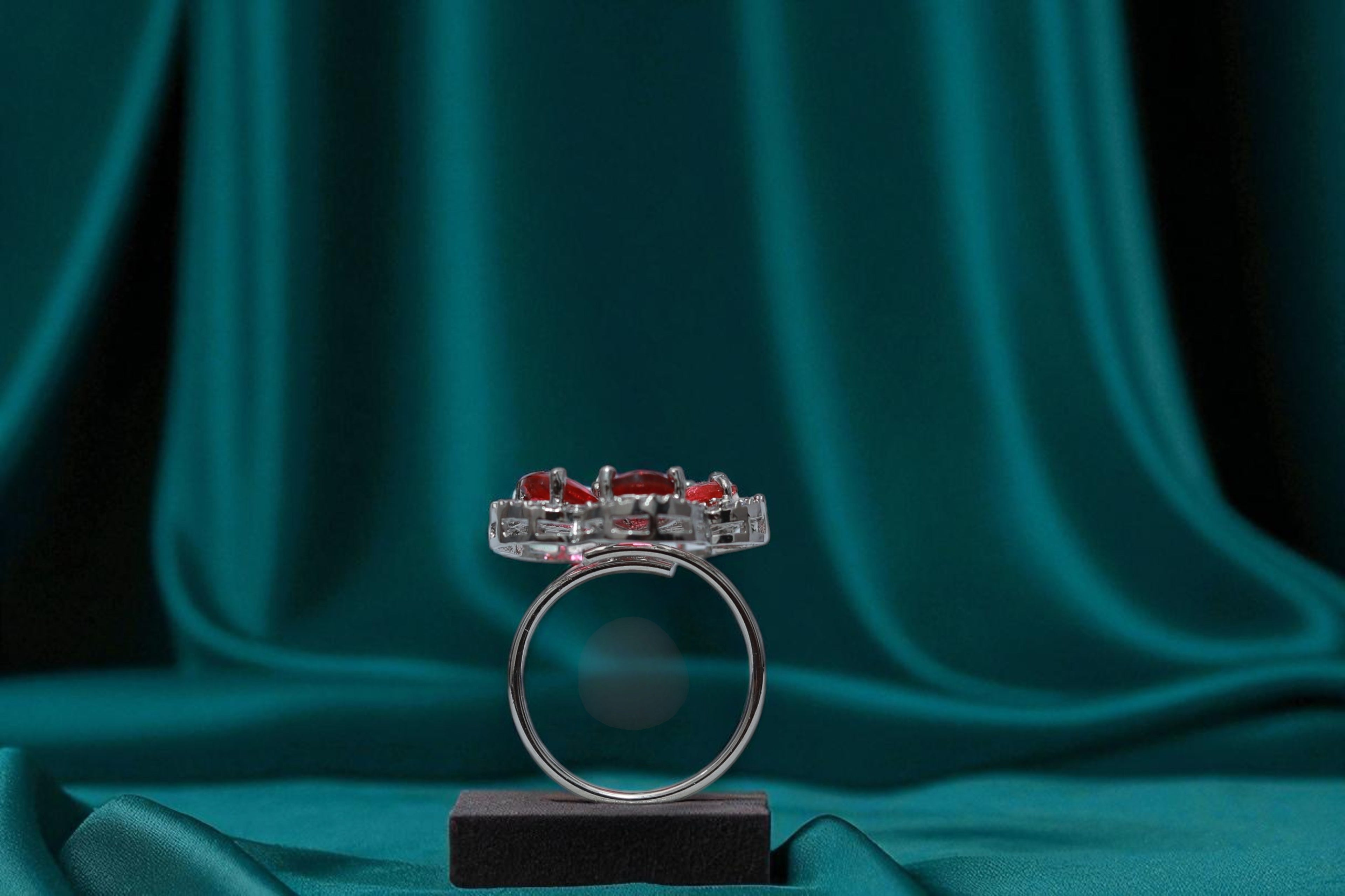 🌸 Sparkling Apsara Red Stone Ring 💍