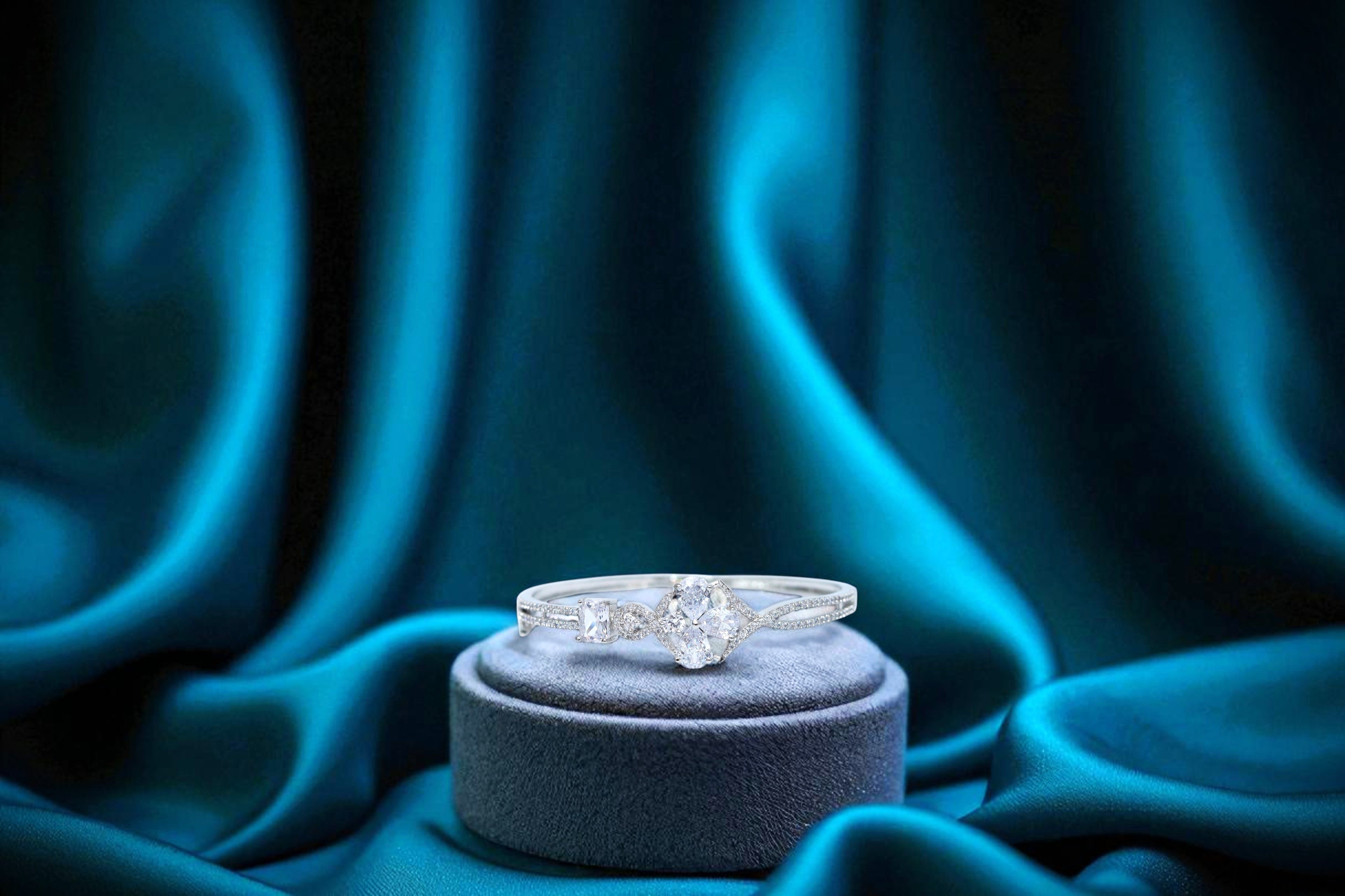 ✨ 🤍 Timeless Solitaire Diamond 💎 Bracelet in Sterling Silver 💫