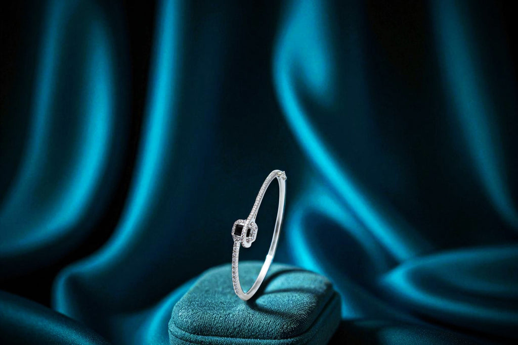 ✨ Sterling Silver Diamond 💎 Bracelet with Black 🖤 Centerpiece 💫