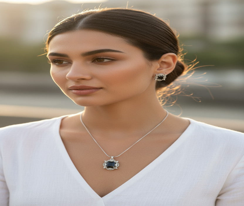 🖤 Midnight Elegance 🖤!! Elegant Silver Jewelry Set with Black Gemstone Pendant Necklace and Matching Earrings