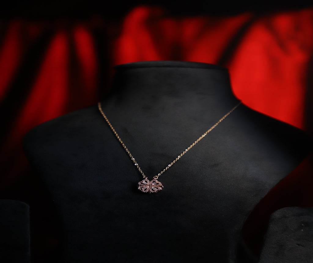 ✨ Golden Blossom Pendant ✨!! Elegant Gold Tone Floral Pendant Necklace for Women