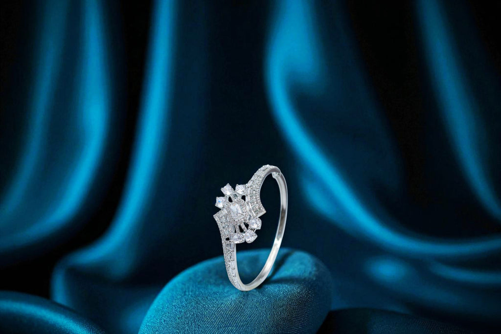 ✨ Vintage-Inspired White 🤍 Stone Bracelet in Sterling Silver 💫