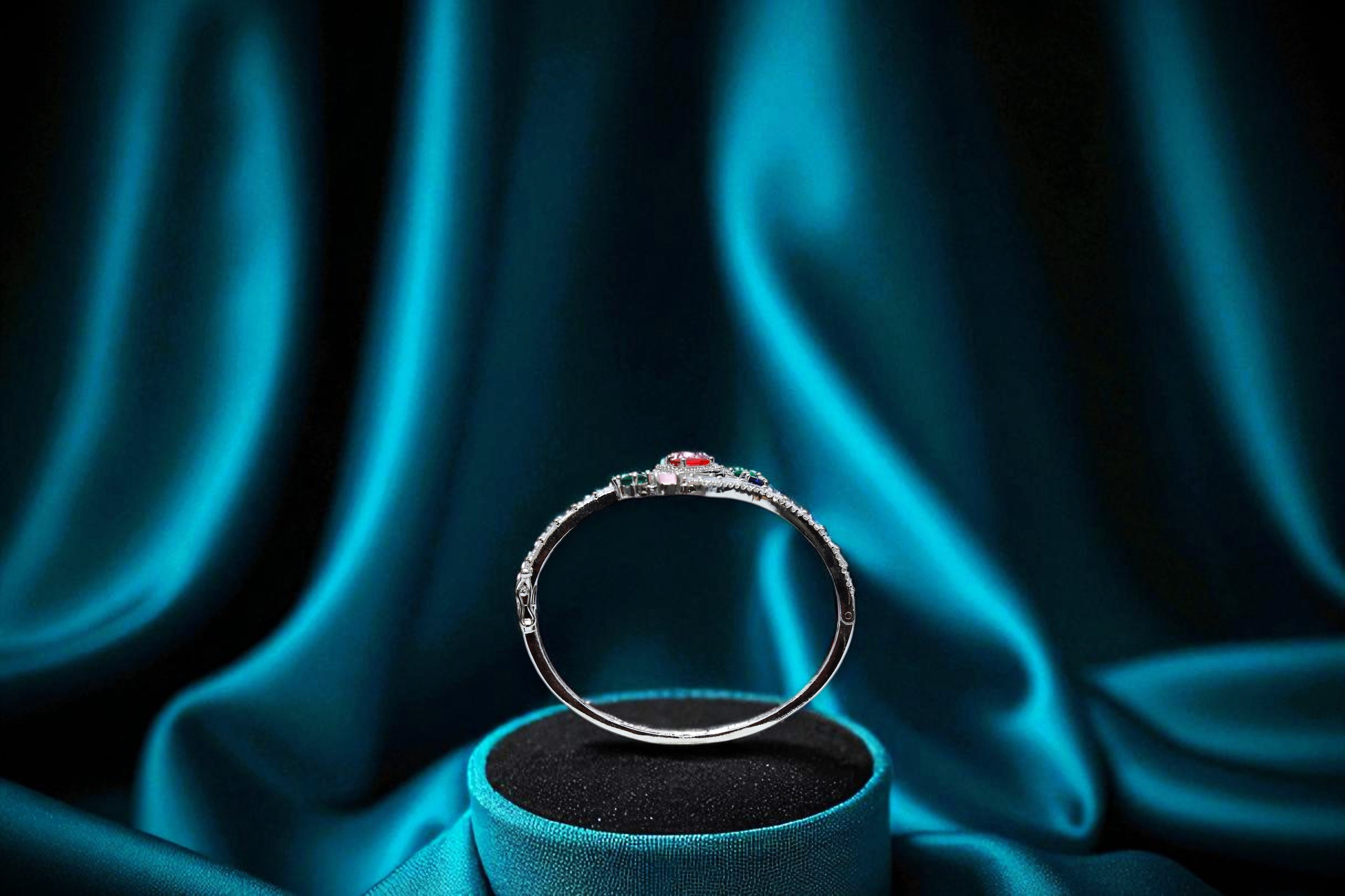 ✨ Vintage-Inspired Multi ❤️💚🤍💙 Stone Bracelet in Sterling Silver 💫