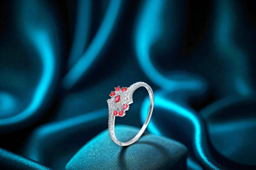 ✨ Vintage-Inspired Ruby Red ❤️ Stone Bracelet in Sterling Silver 💫